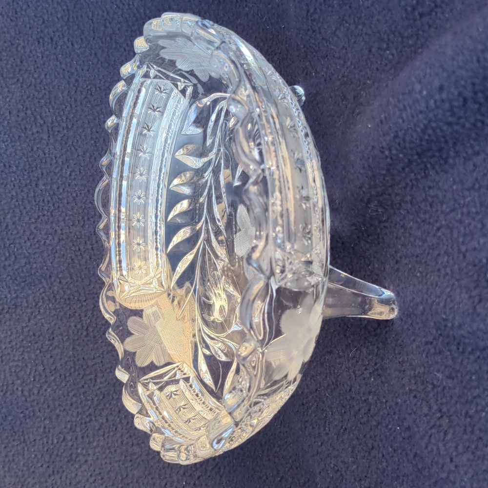 Elegant vintage Cut glass footed bowl, floral design, scalloped edge
